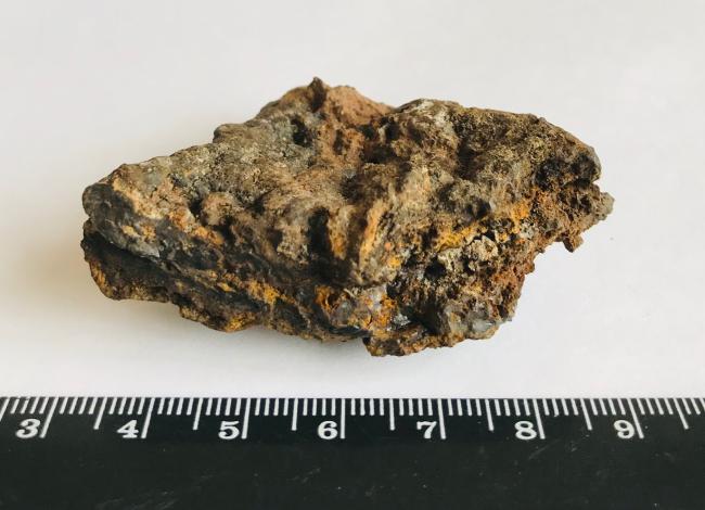 Образец высокогерманиевой рудной корки Японского моря с содержанием германия 96 г/т