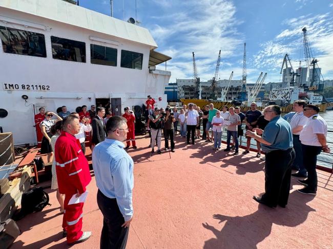 Выступление зам. министра профессионального образования и занятости населения ПК А.Б. Мартыненко  на борту НИС «Академик М.А. Лаврентьев»